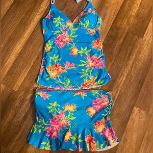Tommy Bahama Set
